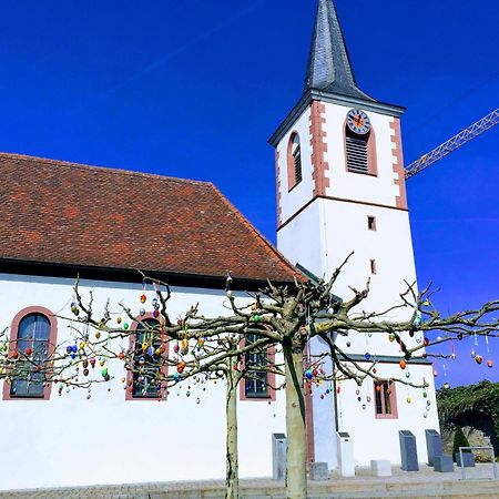 Lichtdurchflutetes Zimmer - Mainwiesen Waldbuttelbrunn Exterior foto
